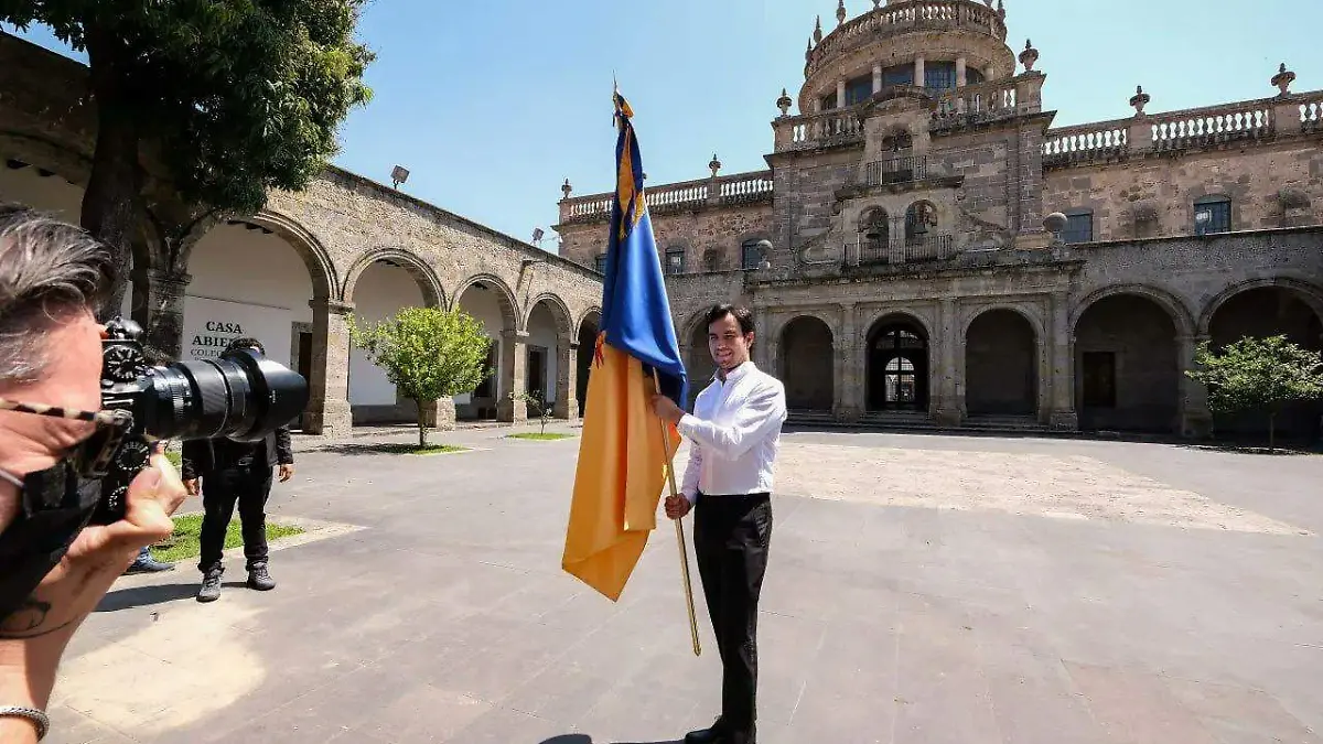 Checo-Bandera Jalisco